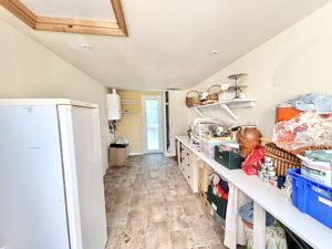 Photo 15- click for photo gallery